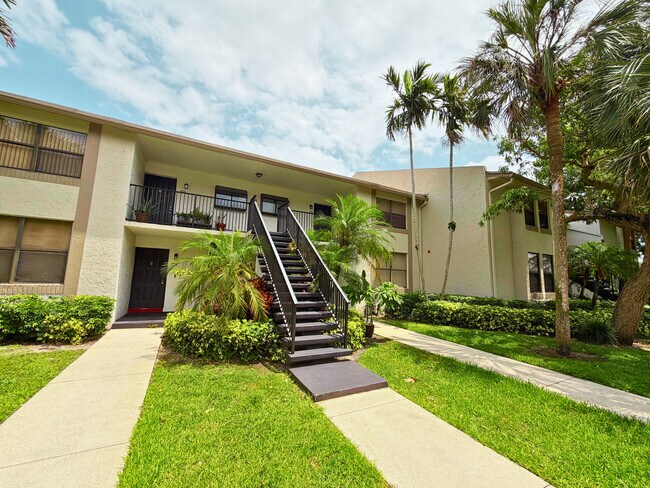 Photo - 1244 S Military Trail Unidad 724