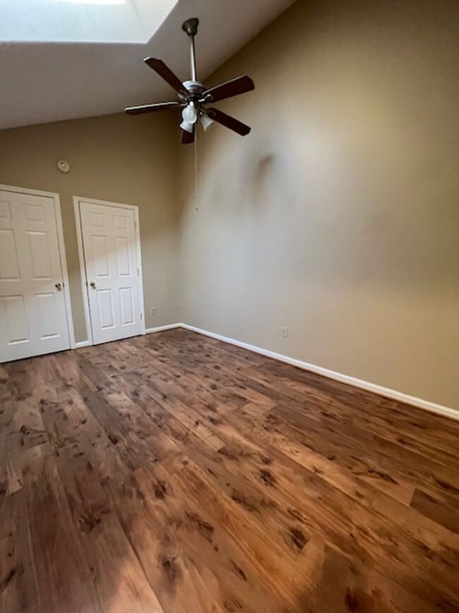 Photo - CONDO WITH LOFT IN GAITHERSBURG Unit 267