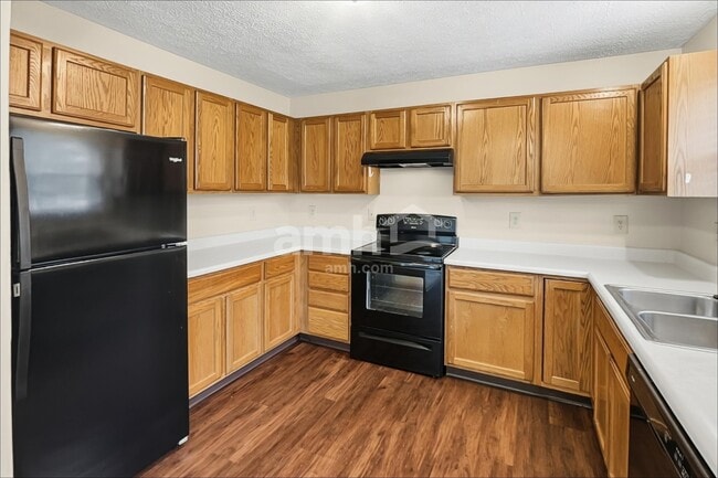 1064 Amherst Blvd