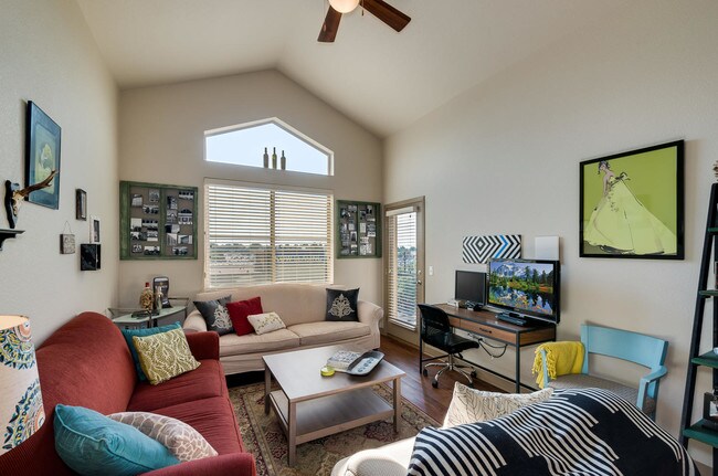 Photo - Peregrine Place Apartments