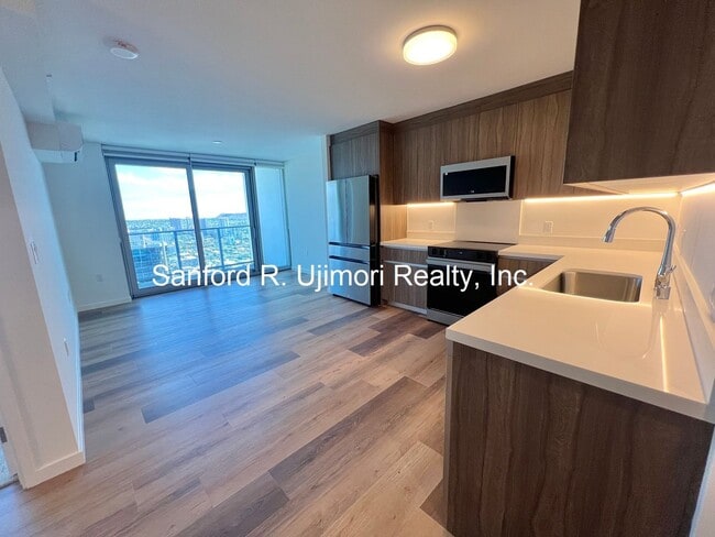 Building Photo - lion1515 Unit 1