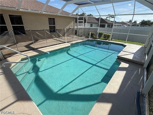 1306 SW 35th Terrace