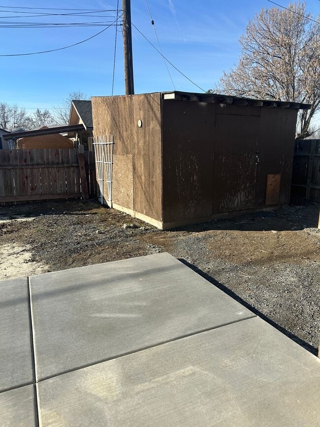 Photo - Fully Remodeled Home, Move In Ready! Pet considered with approved application.