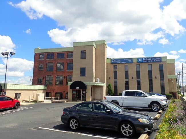 Photo - 756-758 Eddy St Apartment Unit T