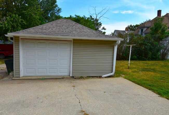 Photo - 1119 Hill Ave