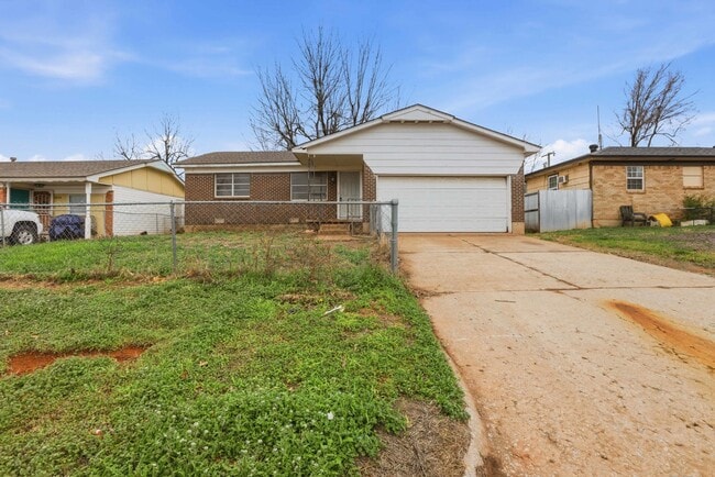 Building Photo - 1520 SE 48th Pl