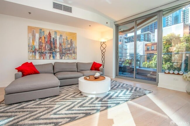 Photo - 333 Beale St Condo Unit 6K