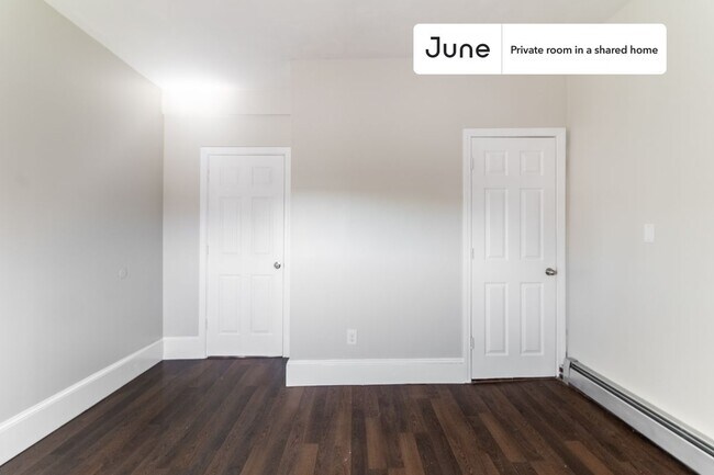 Photo - Room in Shared 4 bed/1.5 bath home Unidad D