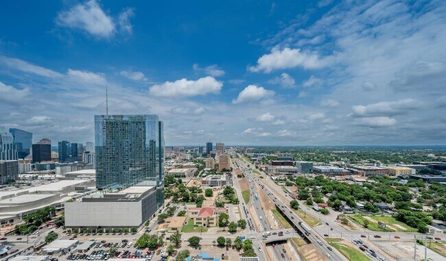Photo - 84 East Ave Unit 3002