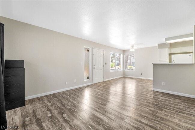 Photo - 3060 Tarpon Unit 102