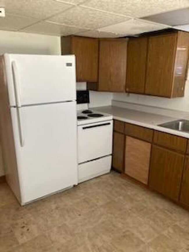 Photo - $900 - 2 Bedroom 1 Bath Duplex - Close to South Dakota School of Mines!