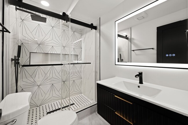 Photo - DC1026 Unit B