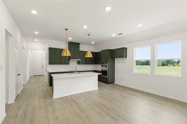 Photo - 2121 Williams Rd