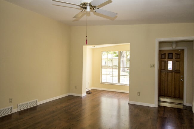 Photo - 2001 Pine Bluff Ave