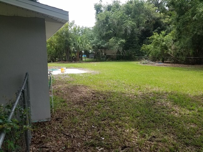 Photo - 1195 Green Ave