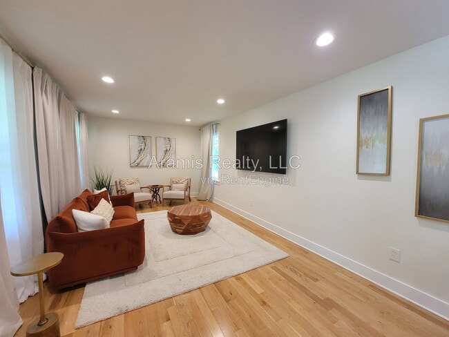 Photo - 2376 Spring Creek Rd