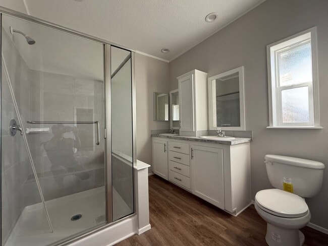 Photo - 492 Driftwood Dr