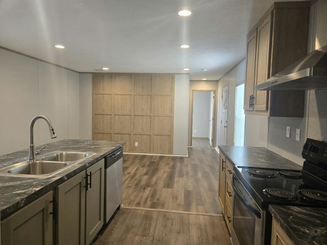Photo - 44 Stebbins Dr