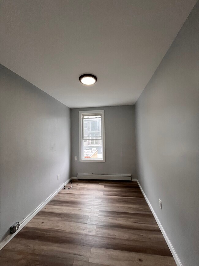 Photo - 182 Bartholdi Ave Apartamentos Unidad 2