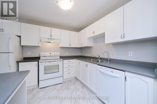 Photo - 1 Violet St