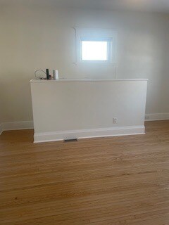 Photo - 833 Crawford Dr Unité Main