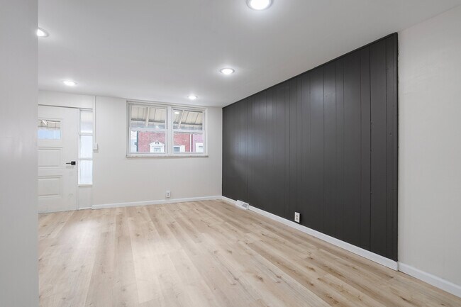 Photo - 138 S 17th St