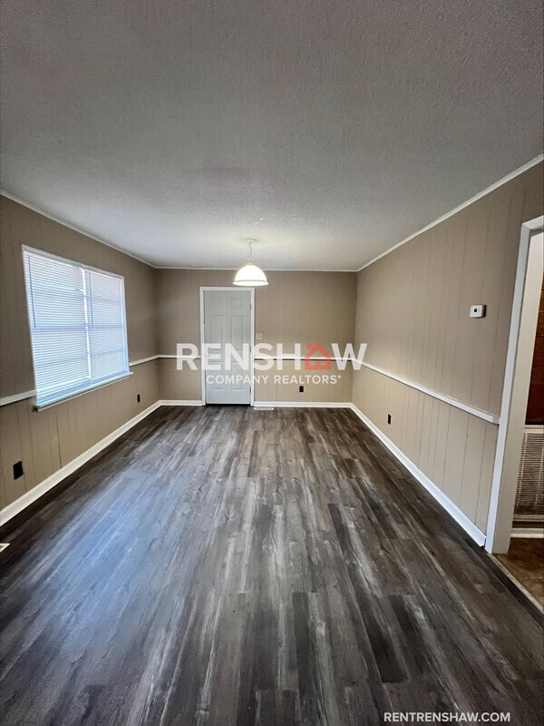 Photo - 322 Kist Ave