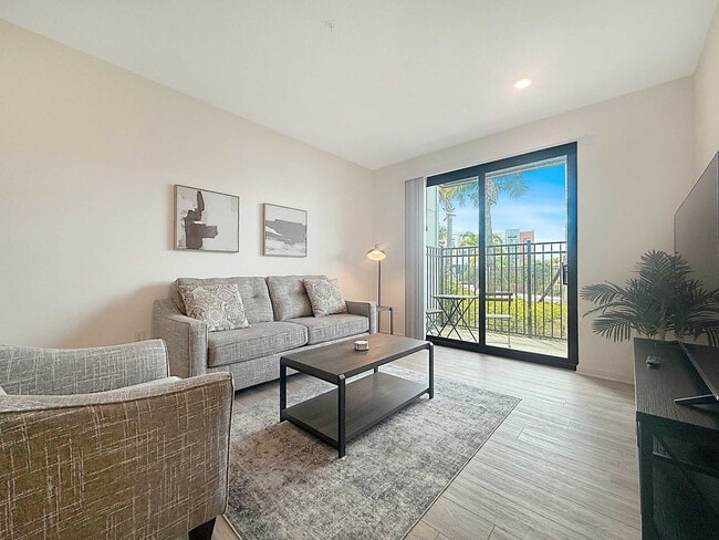 Photo - 5570 122nd Cir E Unidad SI ID1519907P