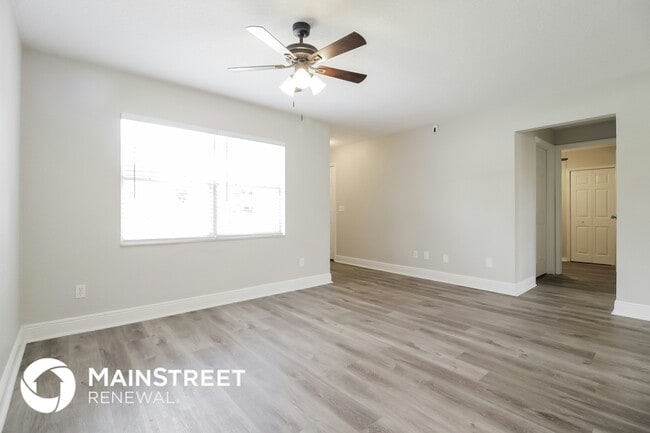 Photo - 1032 Pinder St