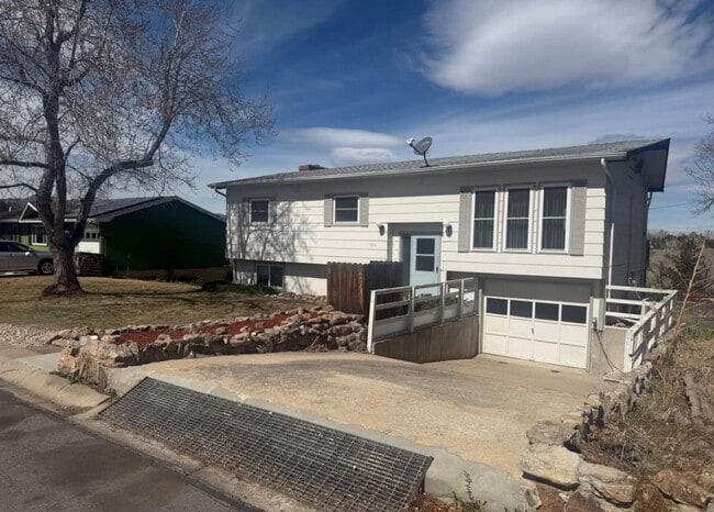 Building Photo - Spacious 5 Bedroom Home in South Fort Collins with Beautiful Views!