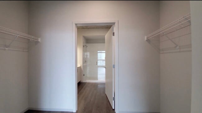 743 S Clark St Unit 920