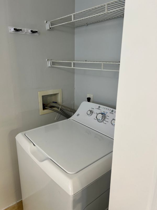 Photo - 2300 NE 1st Ln