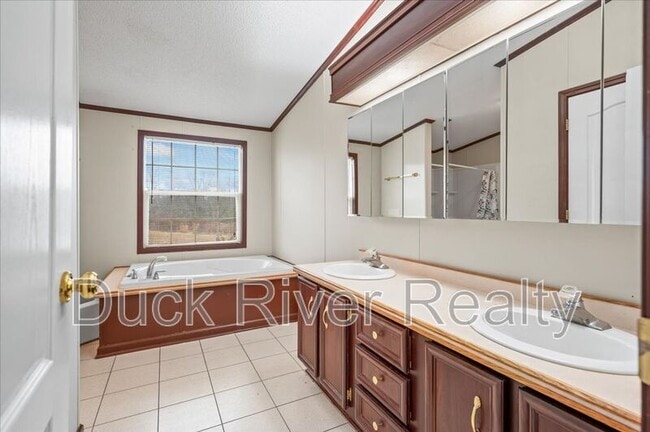 Photo - 2588 Johnson Creek Rd