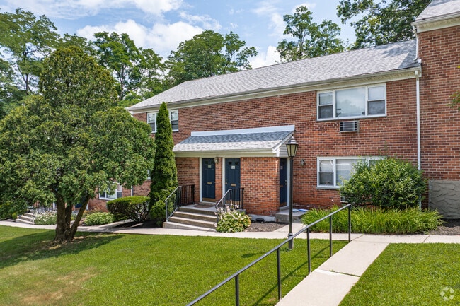 Photo - HudsonView Living