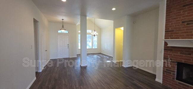 Photo - 629 Dorchester Dr