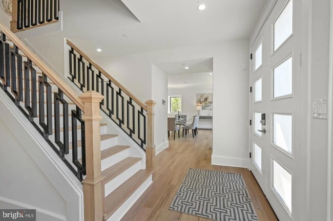 Photo - 5805 Massachusetts Ave