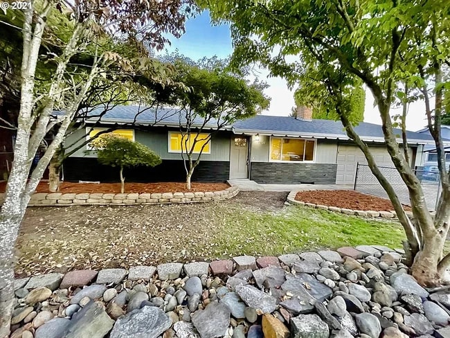 Building Photo - 7709 NE 126th Ave Rental