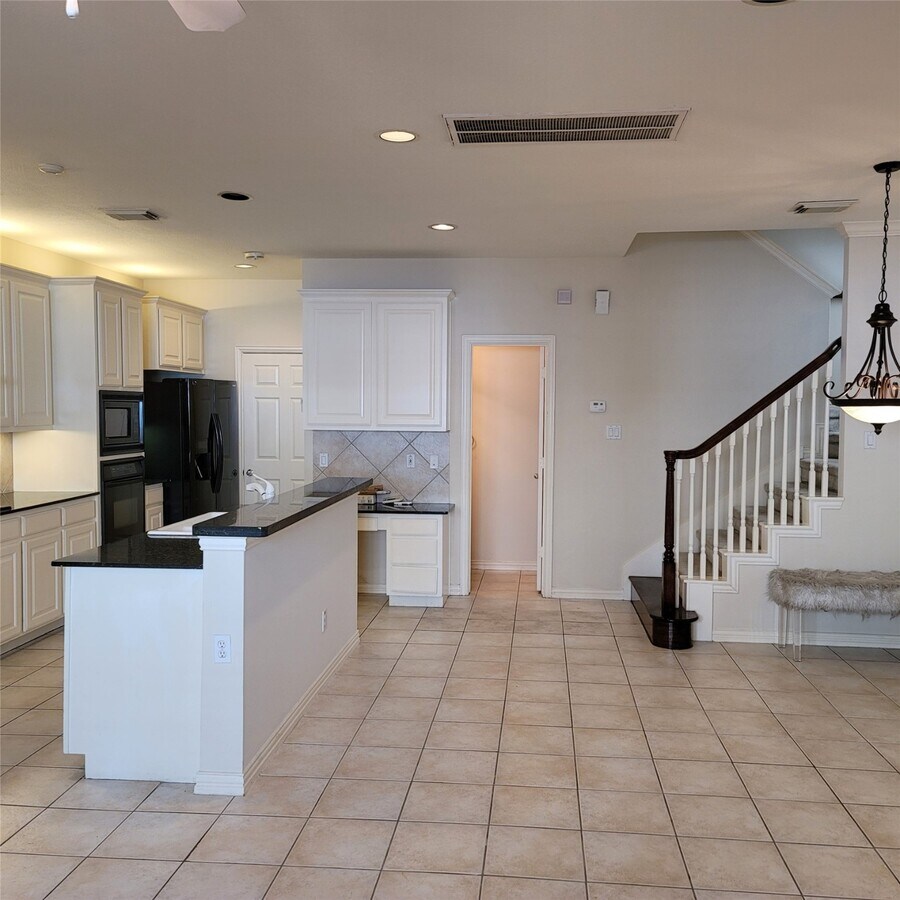 Photo - 7111 Harmony Cove Cv