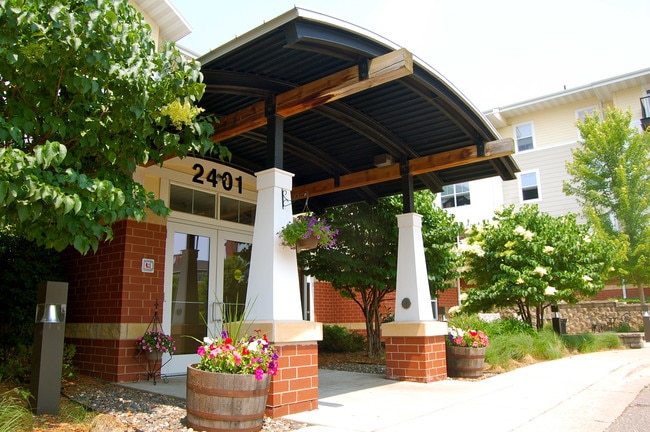 Photo - Blaine Town Square Apartments