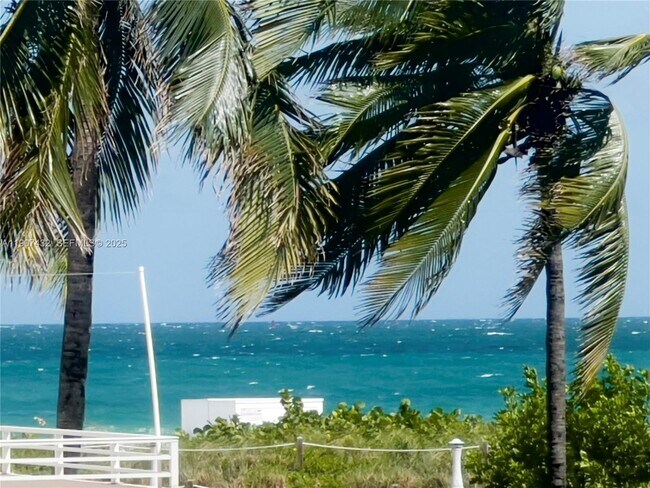 Photo - 345 Ocean Dr Unidad 209