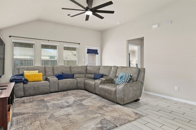 Photo - 2214 Sand Lily Dr