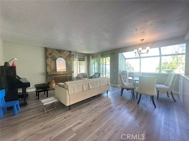 Photo - 2210 Autumn Ln