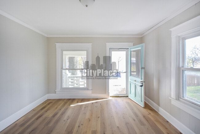 Photo - 2012 Olive St