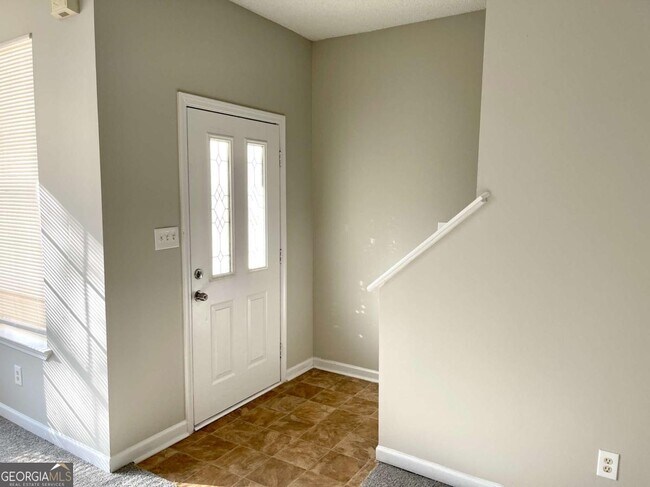 Photo - 6688 Sunset Hills Blvd