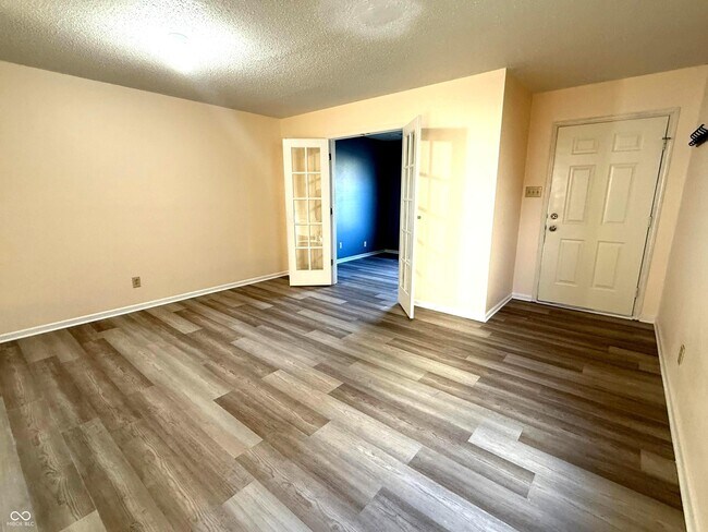 Photo - 11835 Buck Creek Cir