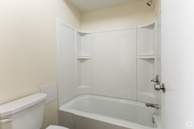 2BR, 1BA