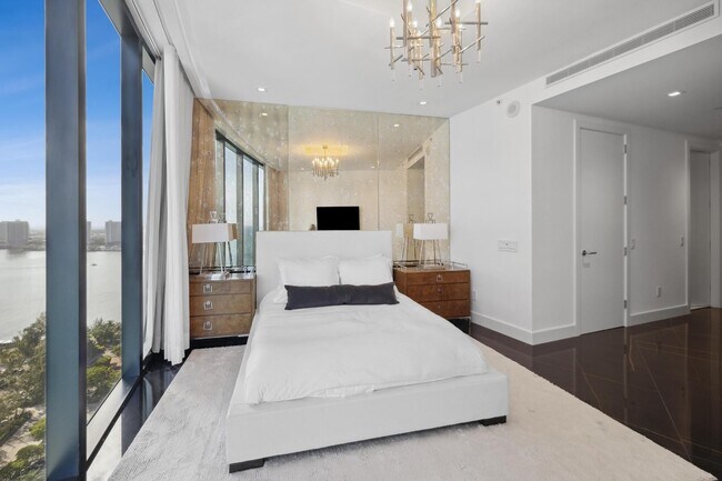 Photo - 18555 Collins Ave Unit # 2601