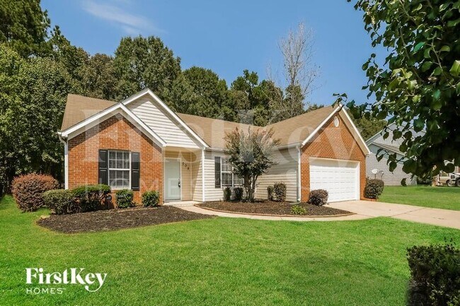 738 Baskins Cir
