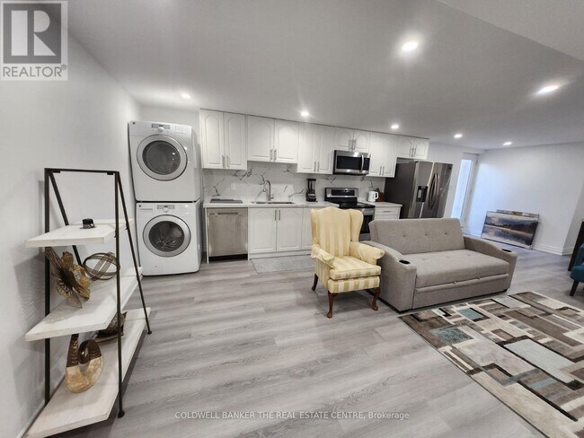 Photo - 174 Trail Blvd