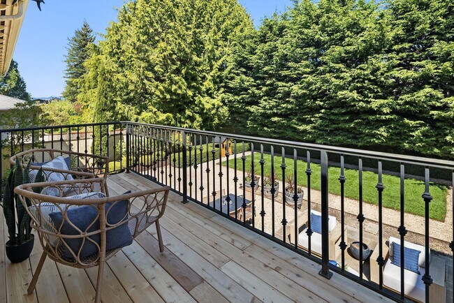 Photo - Elegant 4 Bedroom 2.5 Bath Tuscan Style Home in Magnolia West Hill